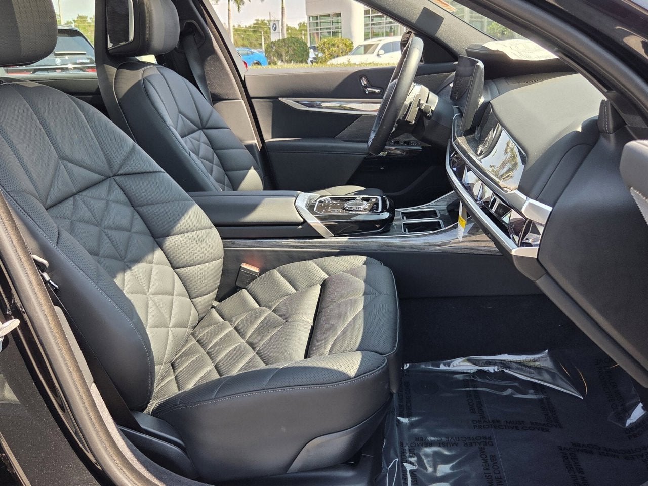 2025 BMW 7 Series 740i xDrive