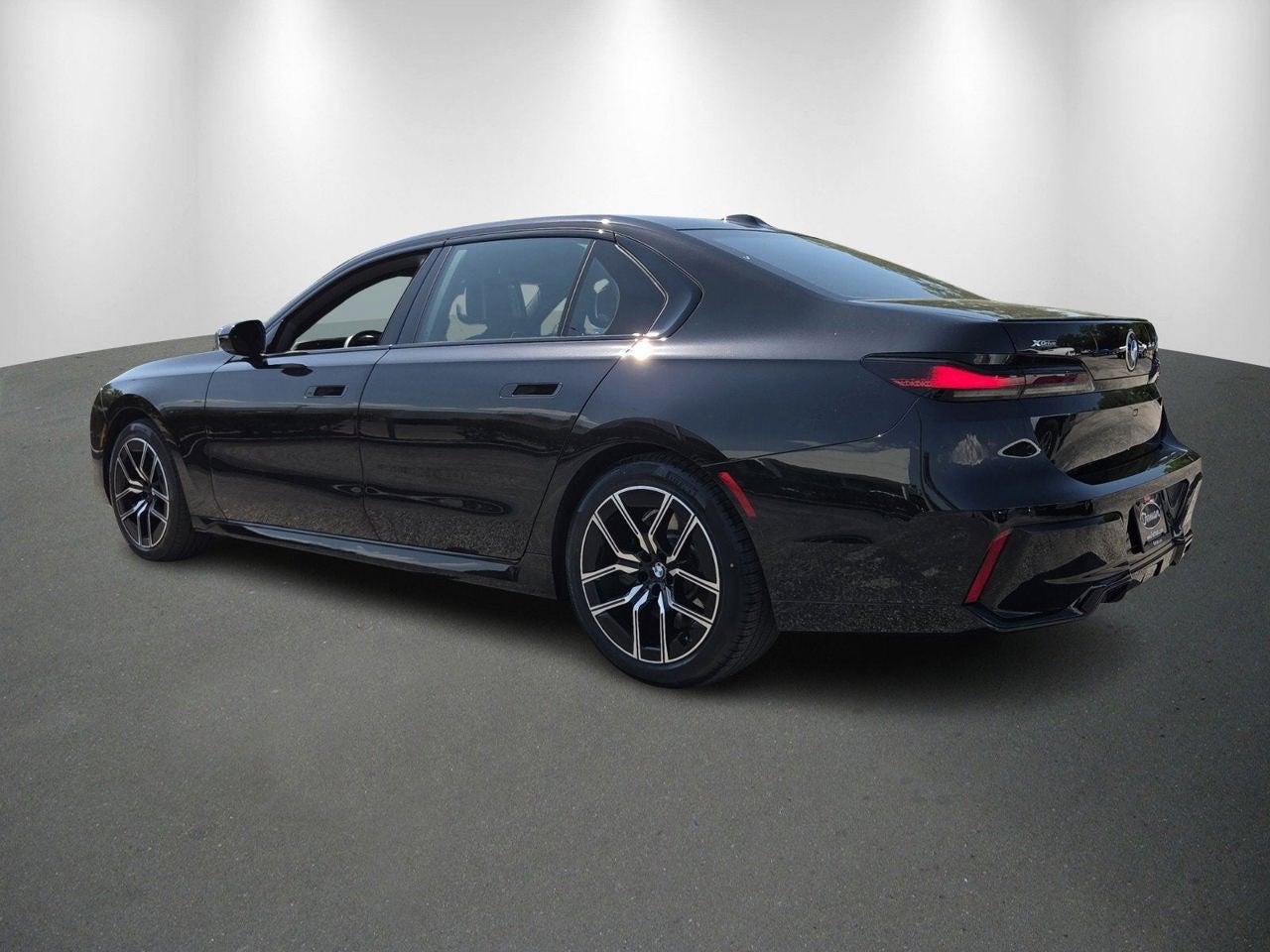 2025 BMW 7 Series 740i xDrive