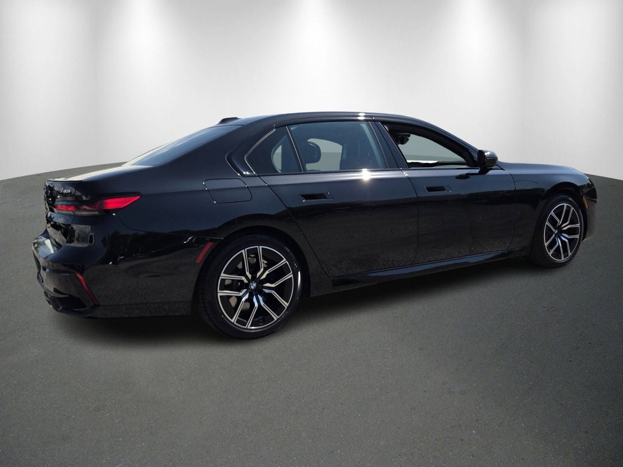 2025 BMW 7 Series 740i xDrive