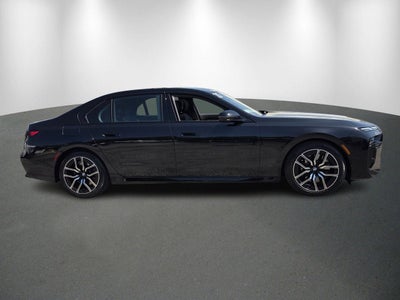 2025 BMW 7 Series 740i xDrive