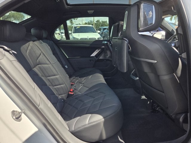 2026 BMW 7 Series 760i xDrive