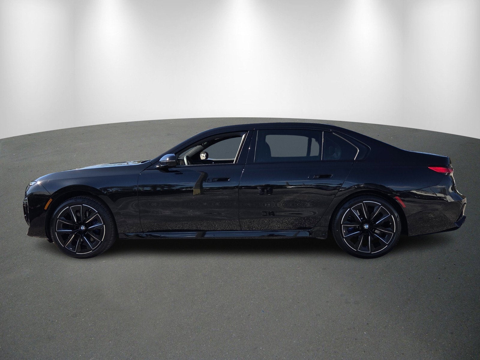 2024 BMW 7 Series 760i xDrive