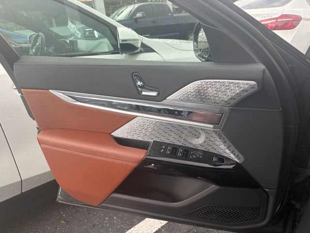2023 BMW 7 Series 760i xDrive