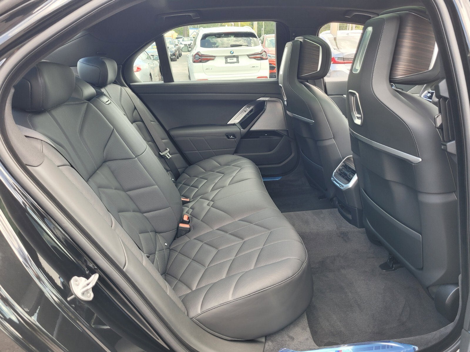 2026 BMW 7 Series 750e xDrive