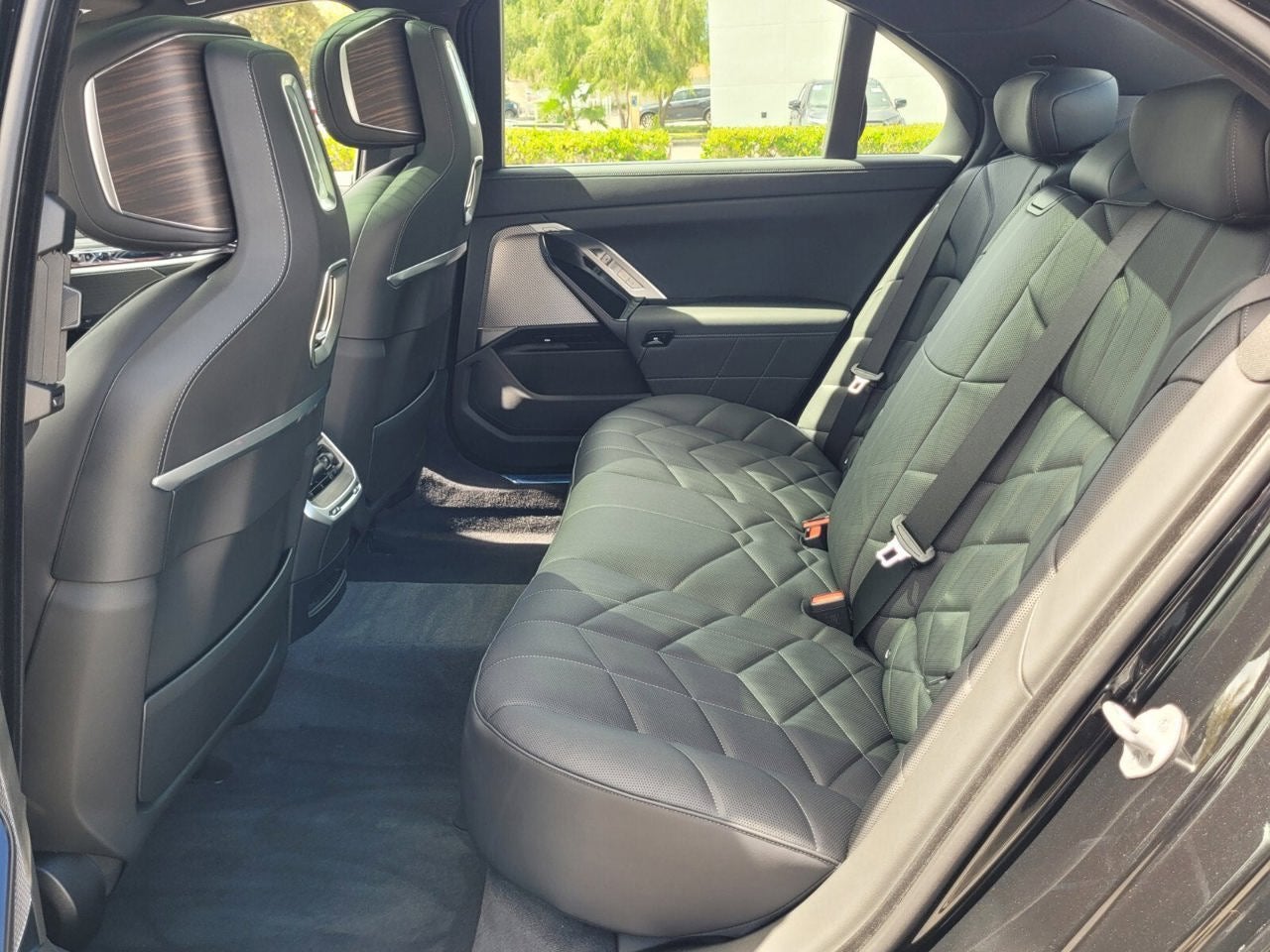 2026 BMW 7 Series 750e xDrive