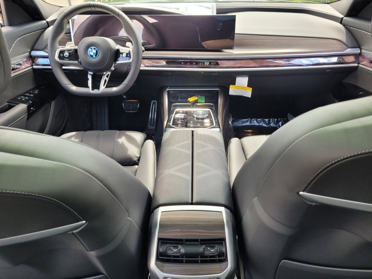 2026 BMW 7 Series 750e xDrive