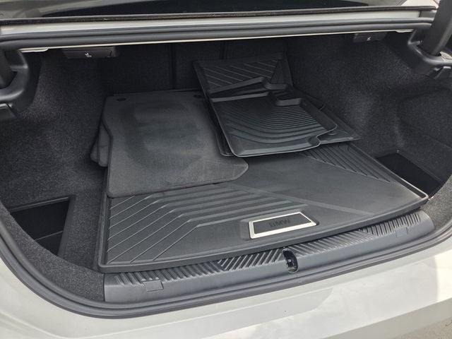 2024 BMW 5 Series 530i