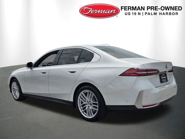 2024 BMW 5 Series 530i