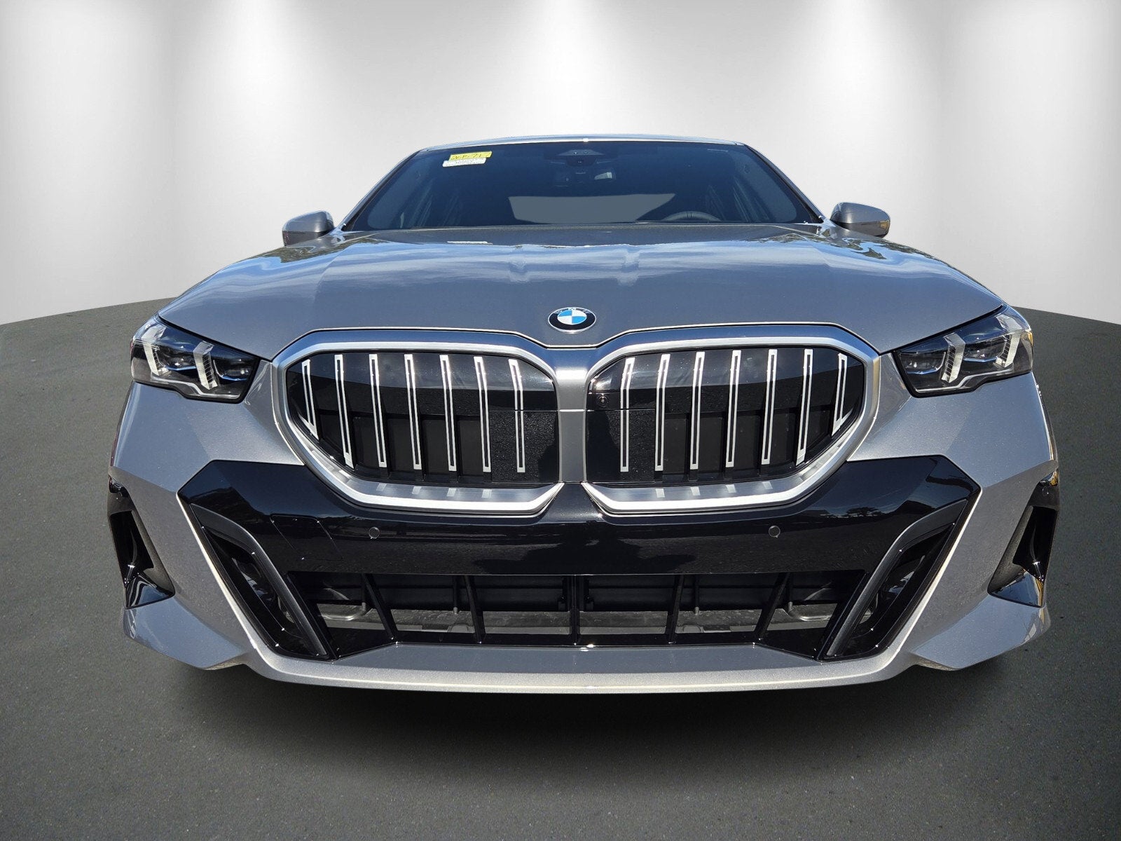 2026 BMW 5 Series 530i