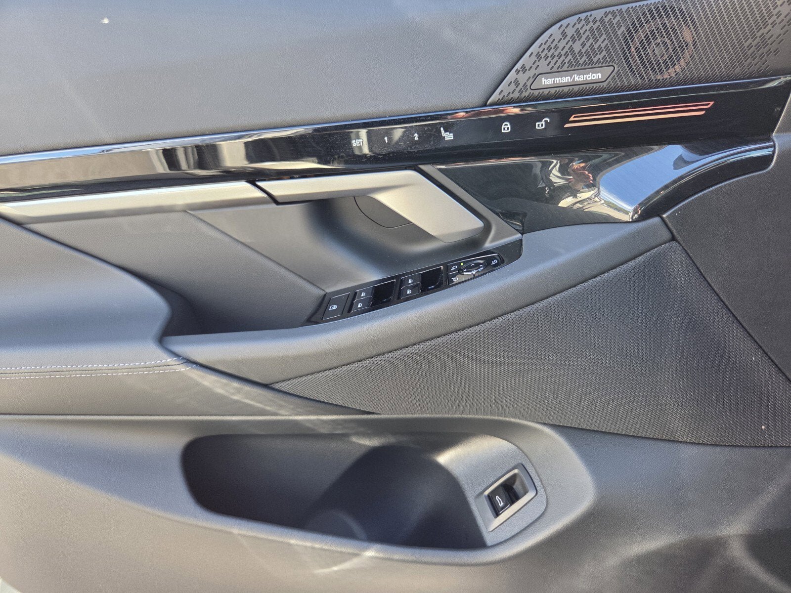 2026 BMW 5 Series 530i