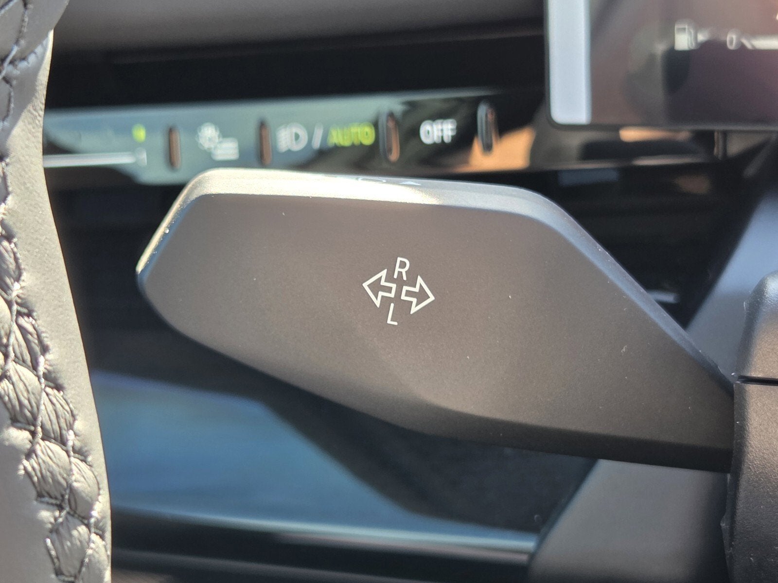 2026 BMW 5 Series 530i