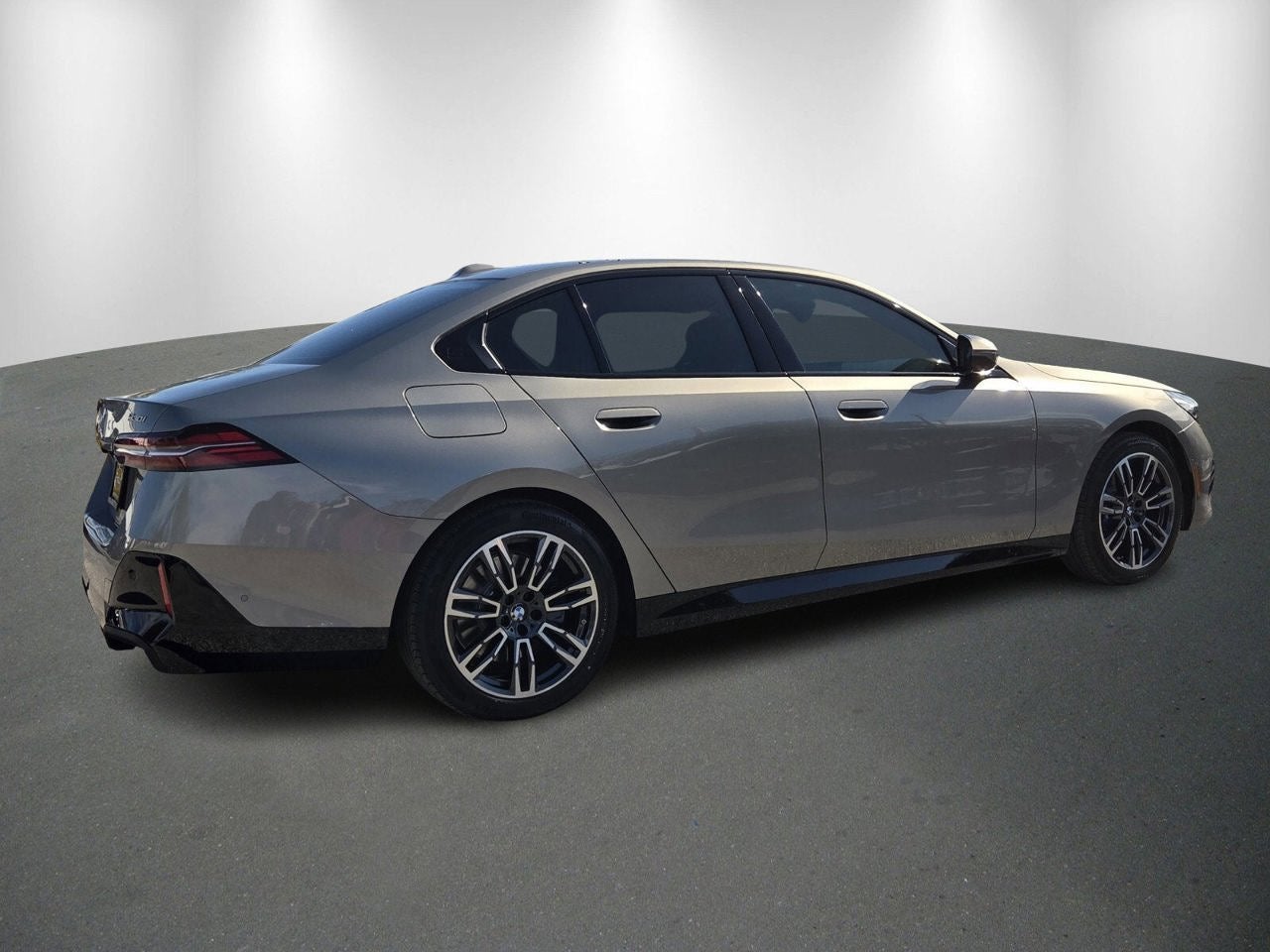 2026 BMW 5 Series 530i