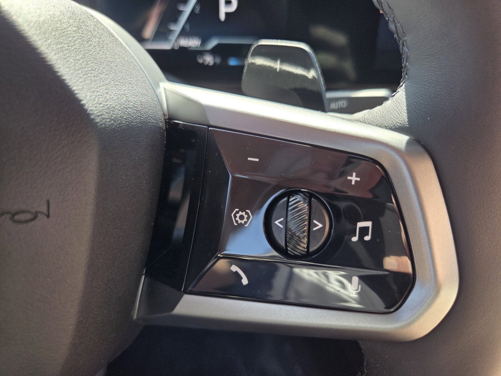 2026 BMW 5 Series 530i