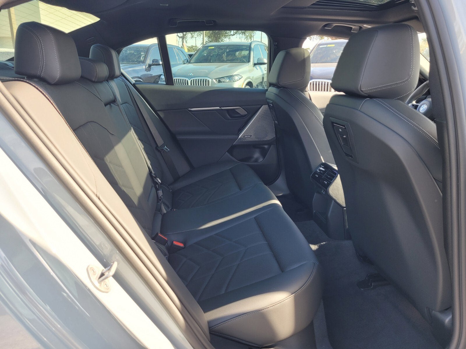 2026 BMW 5 Series 530i