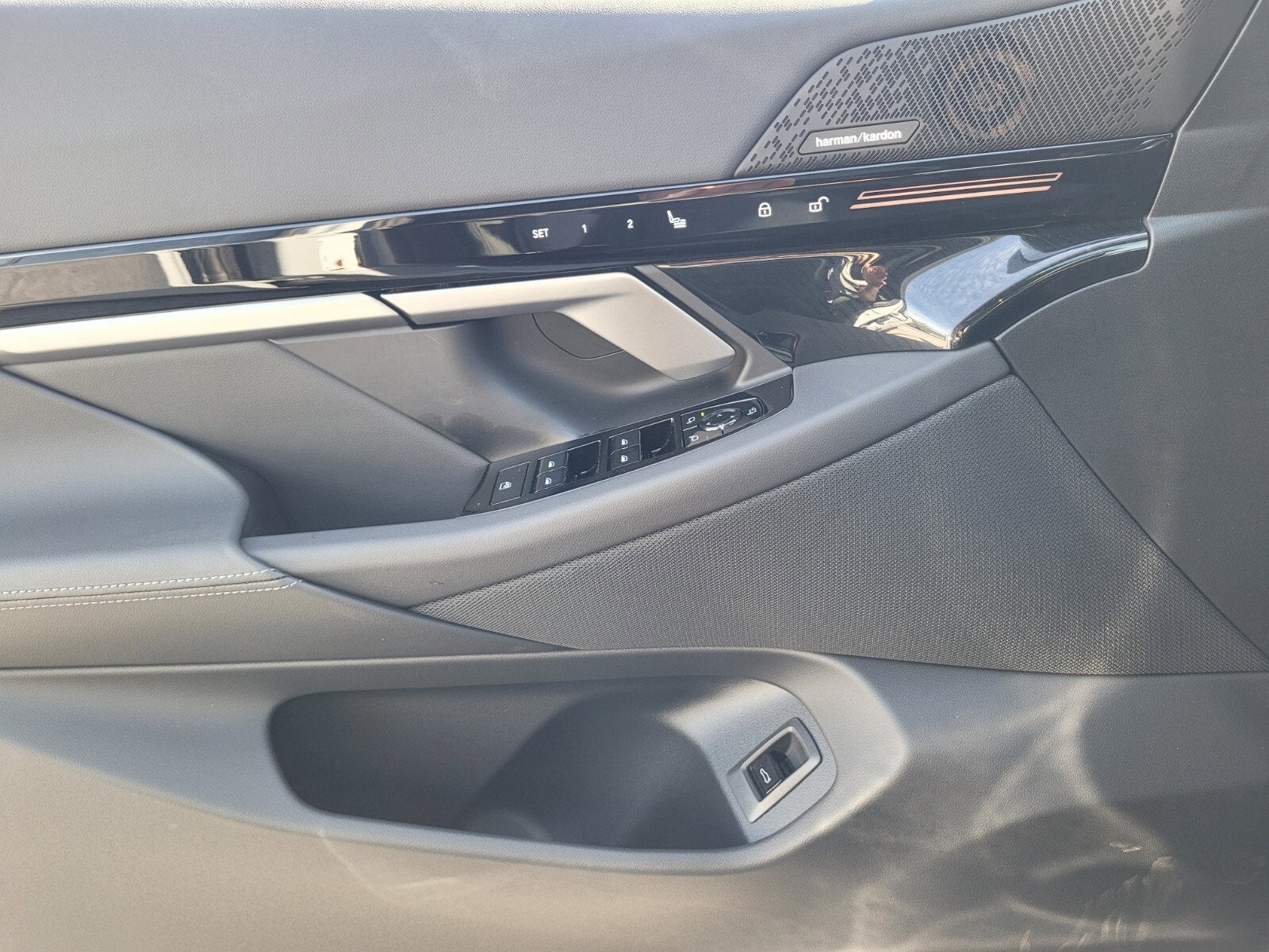 2026 BMW 5 Series 530i