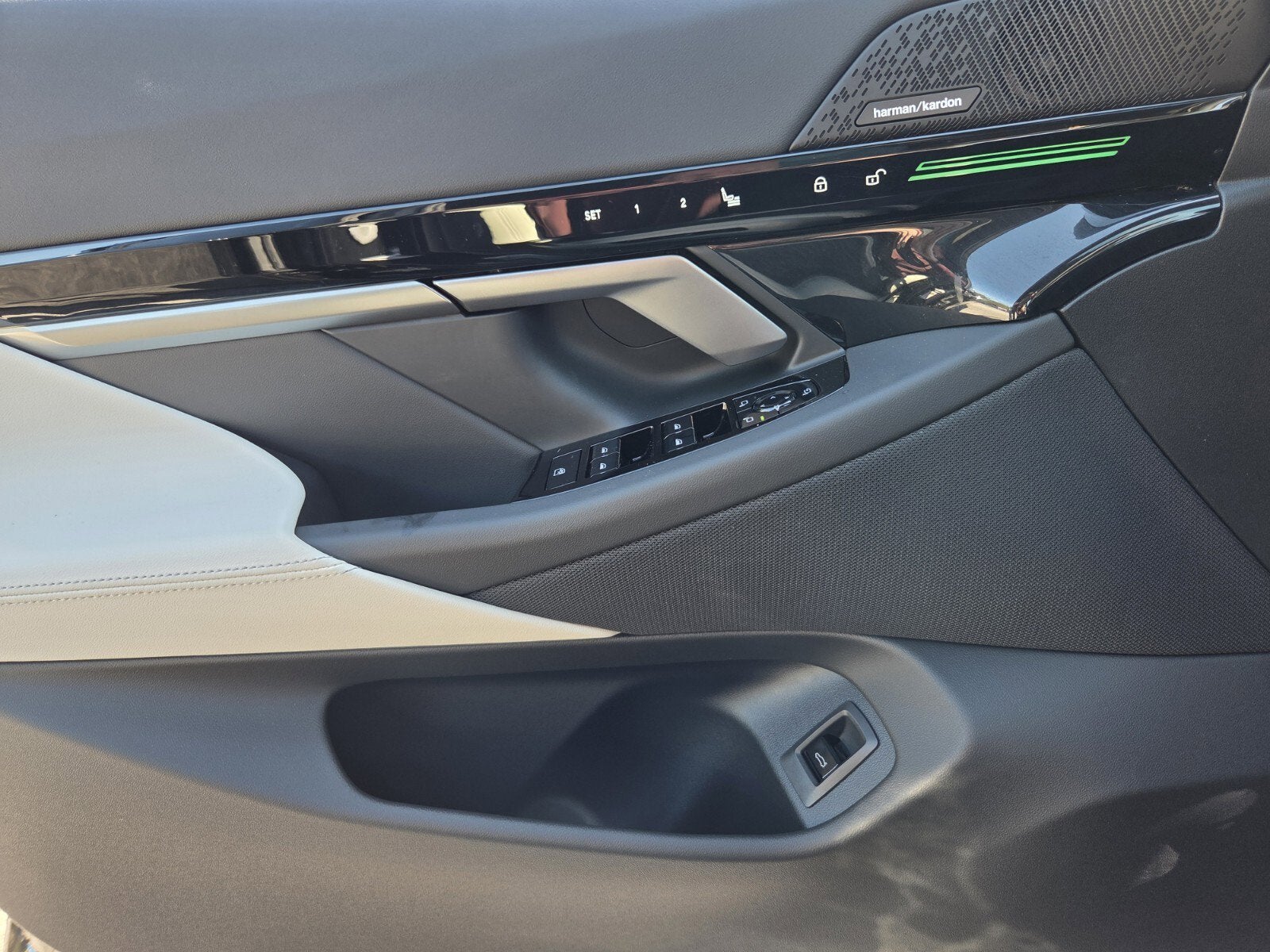 2026 BMW 5 Series 530i