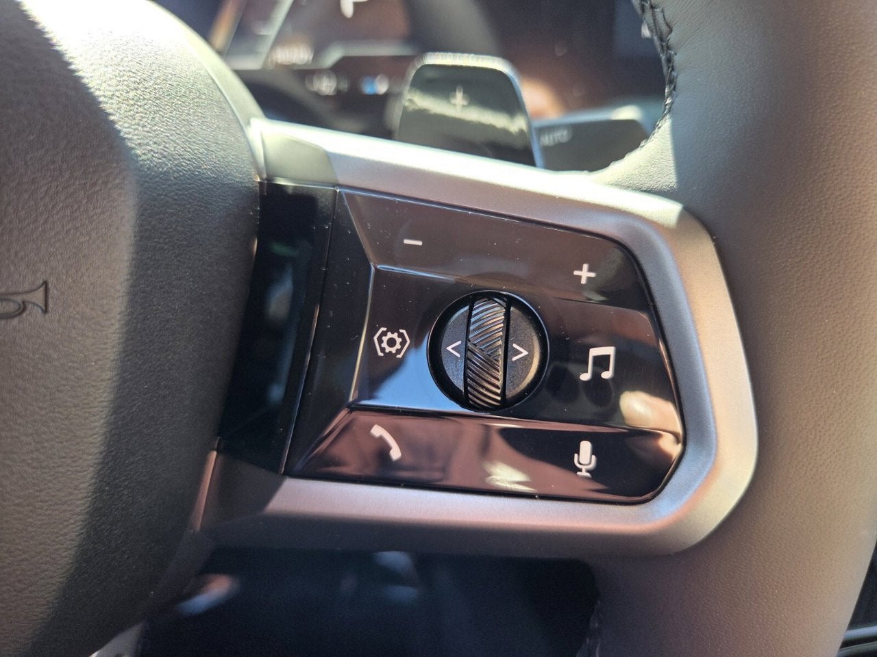 2026 BMW 5 Series 530i