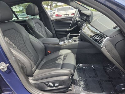2022 BMW 5 Series 530i