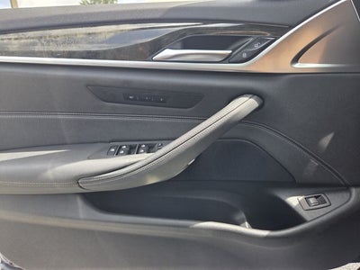 2022 BMW 5 Series 530i