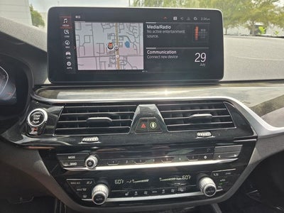 2022 BMW 5 Series 530i