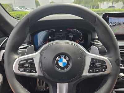 2022 BMW 5 Series 530i