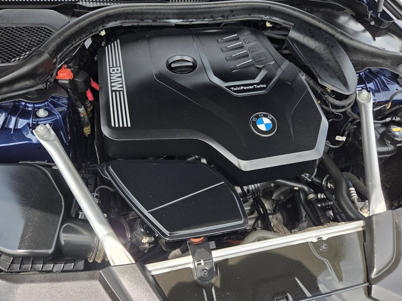 2022 BMW 5 Series 530i