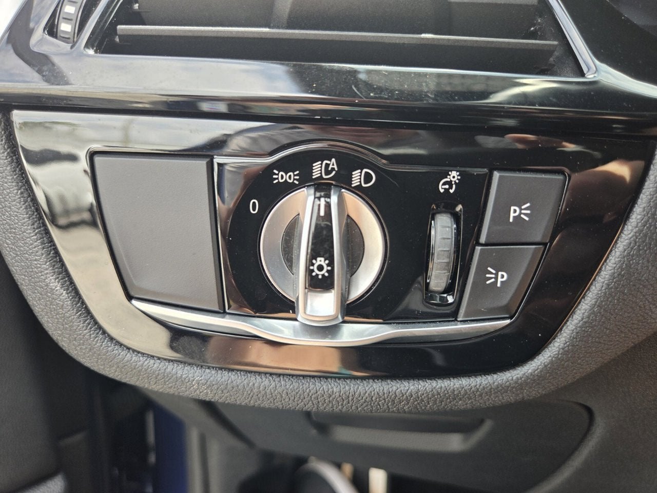 2022 BMW 5 Series 530i