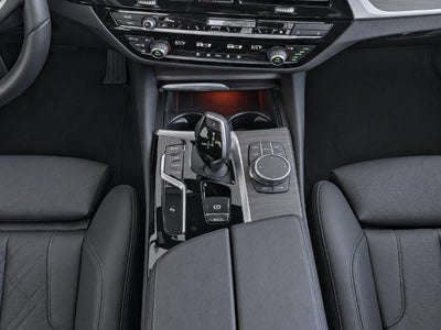 2023 BMW 5 Series 530i
