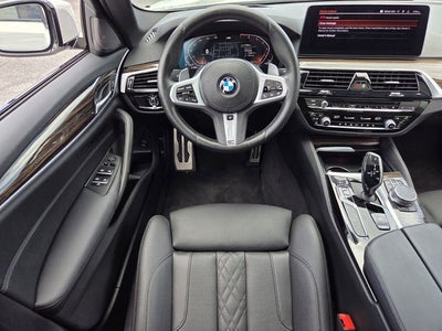 2023 BMW 5 Series 530i