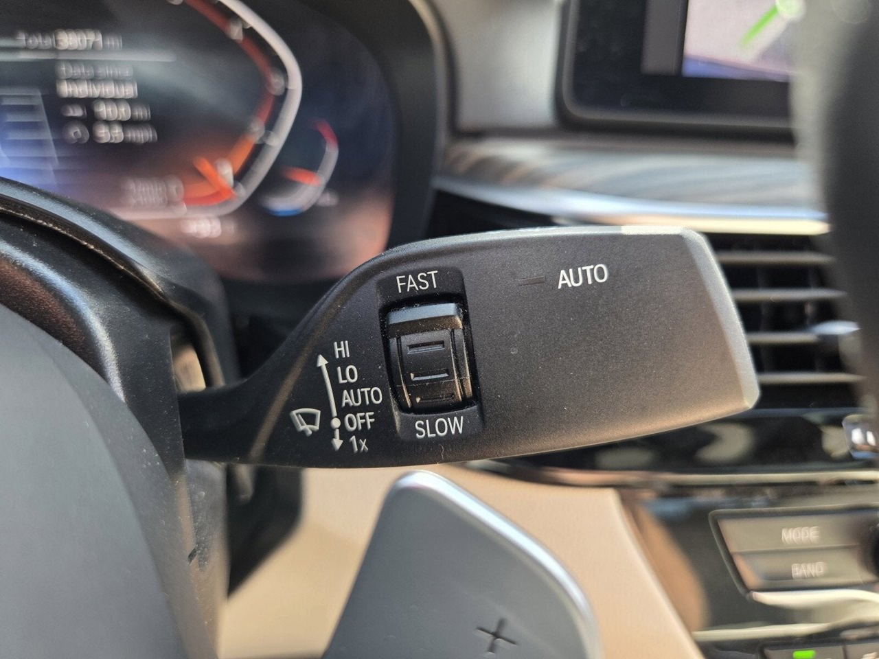 2023 BMW 5 Series 530i