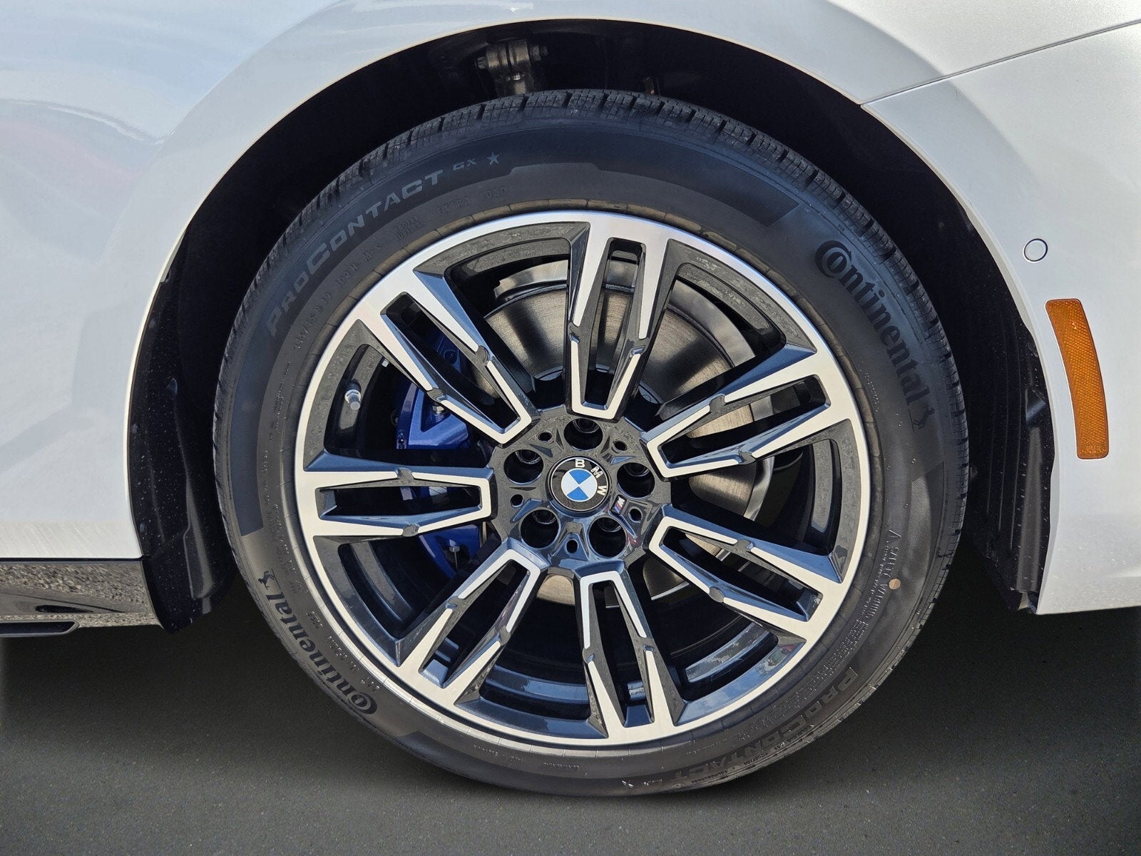 2026 BMW 5 Series 530i xDrive