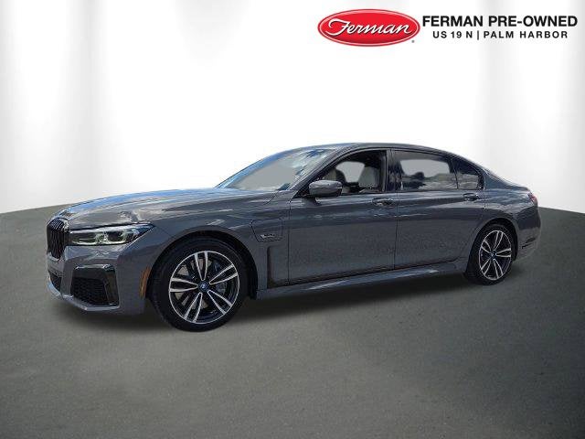 2022 BMW 7 Series 745e xDrive
