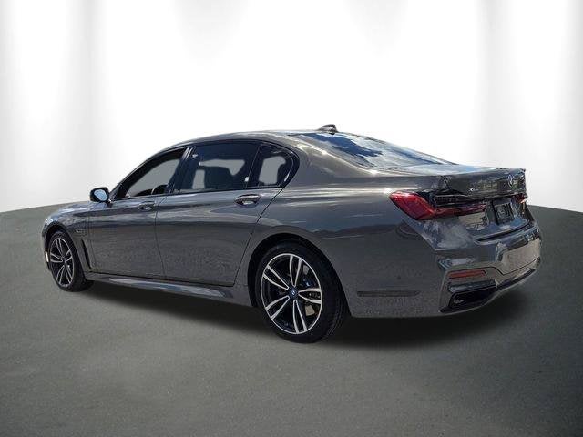 2022 BMW 7 Series 745e xDrive
