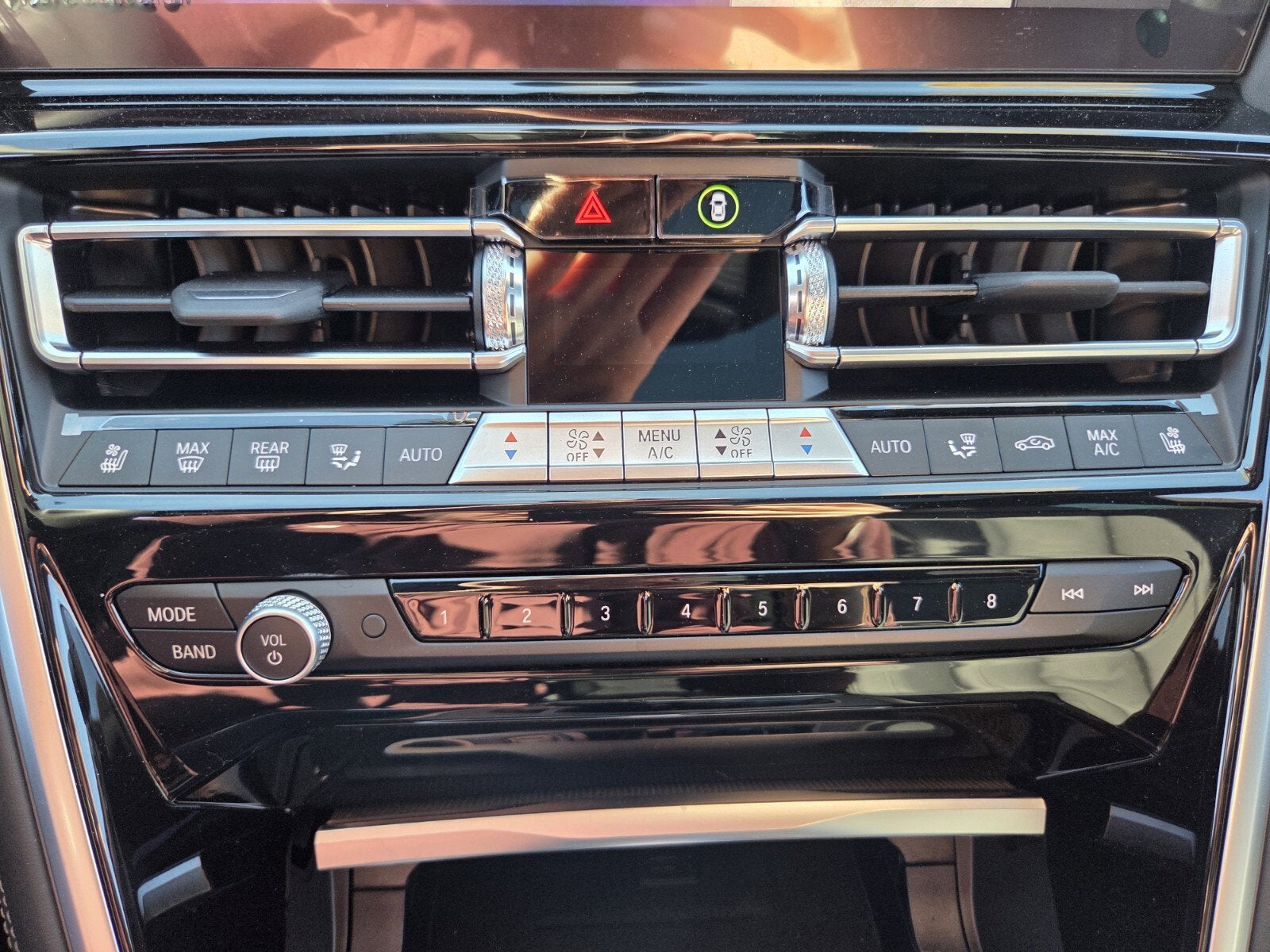 2026 BMW 8 Series 840i