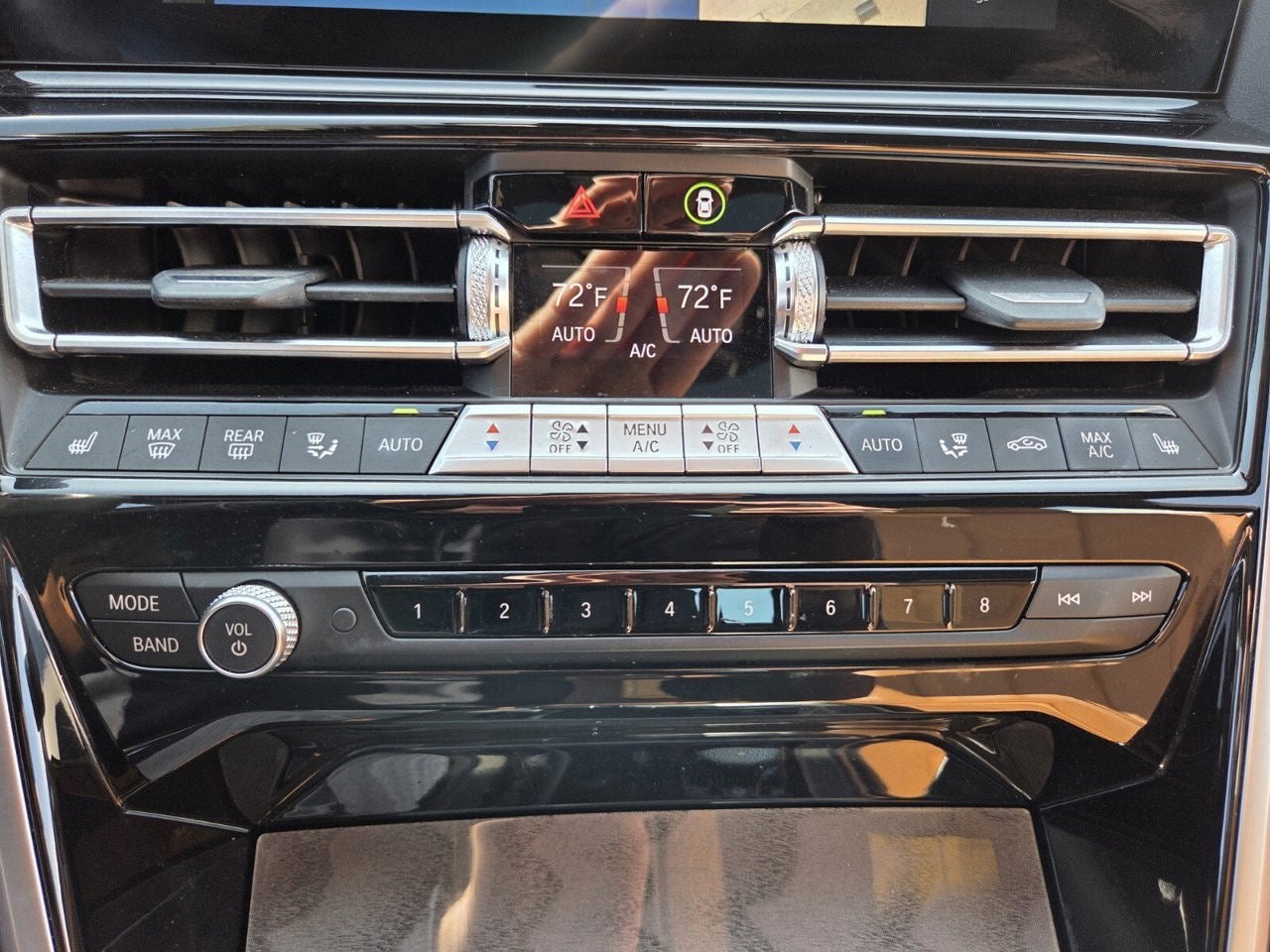 2022 BMW 8 Series 840i