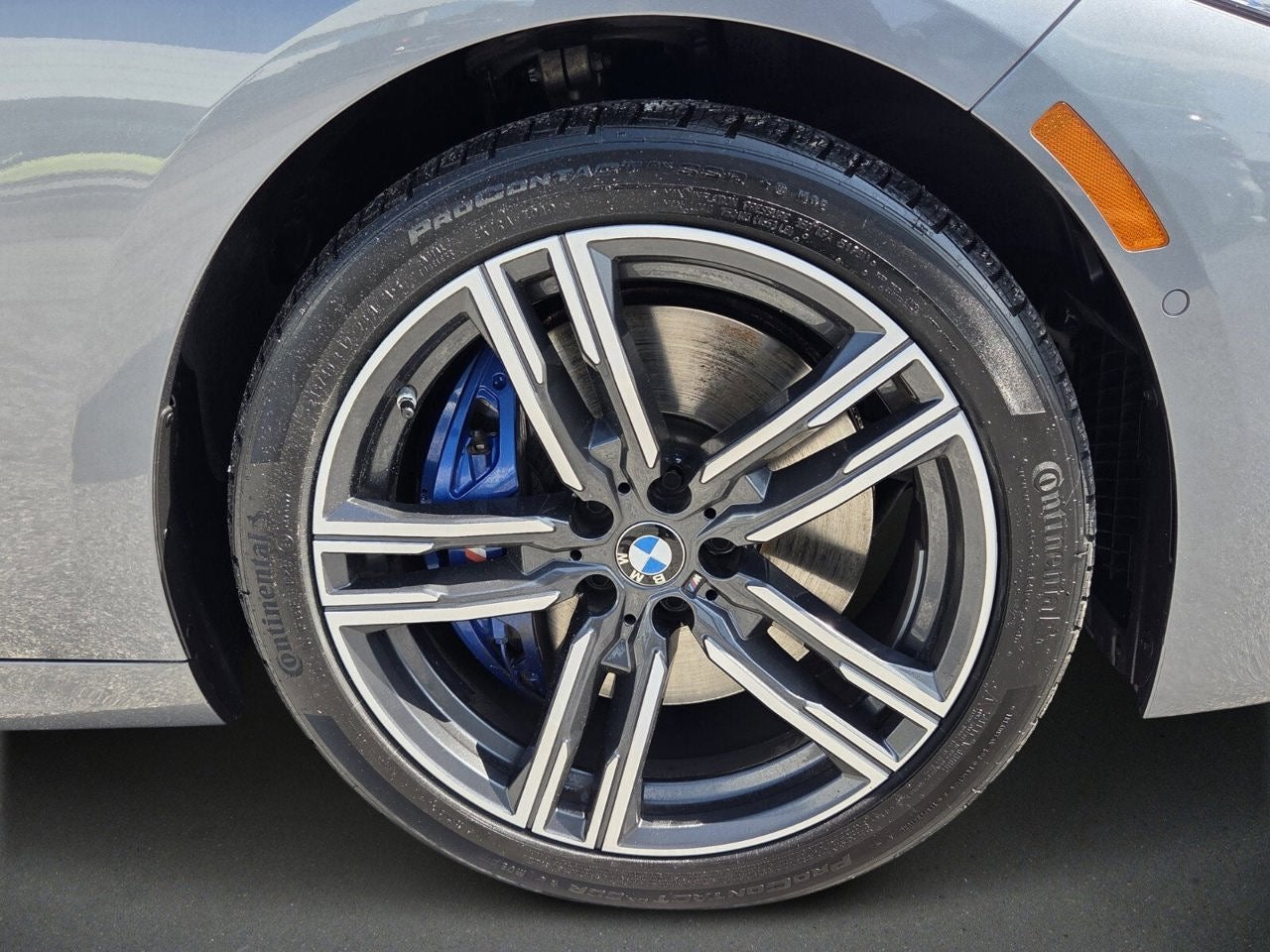 2022 BMW 8 Series 840i