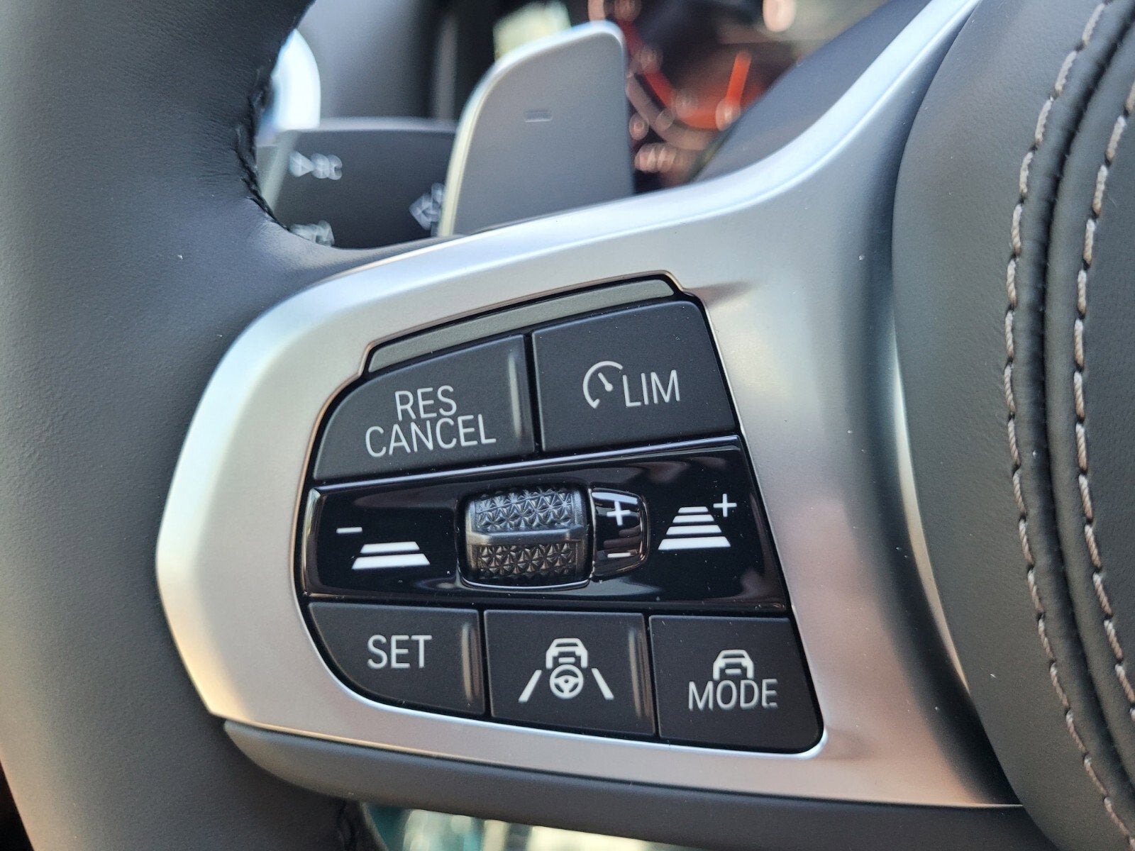 2026 BMW 8 Series 840i