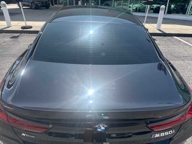 2026 BMW 8 Series M850i