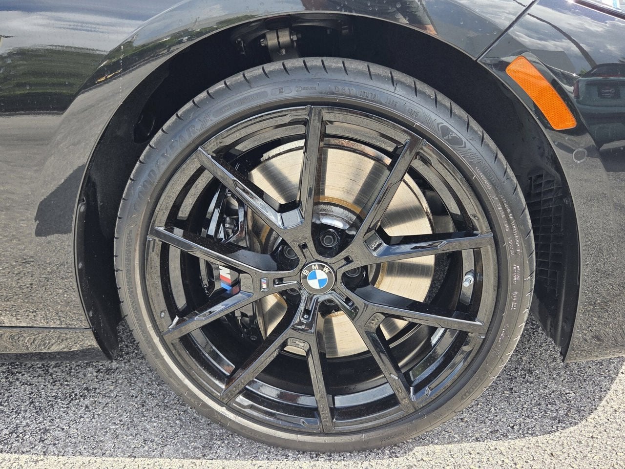 2026 BMW 8 Series M850i
