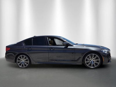 2019 BMW 5 Series 540i