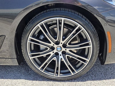 2019 BMW 5 Series 540i