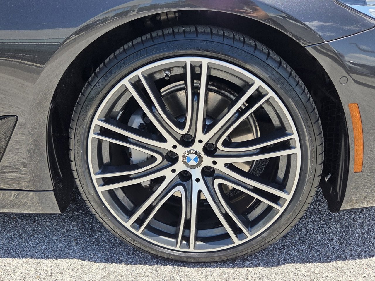 2019 BMW 5 Series 540i