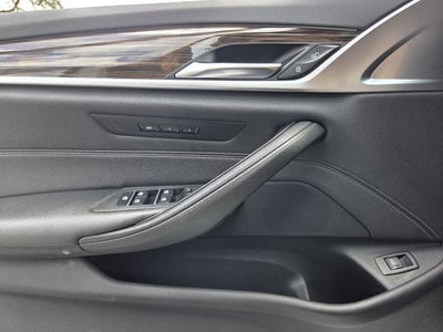 2019 BMW 5 Series 540i