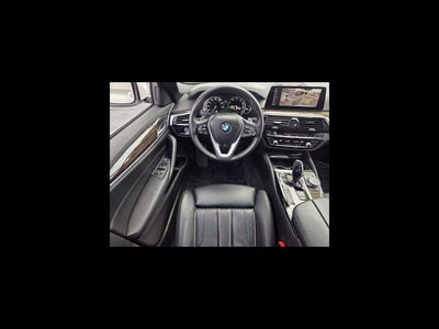 2019 BMW 5 Series 540i