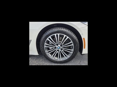 2019 BMW 5 Series 540i