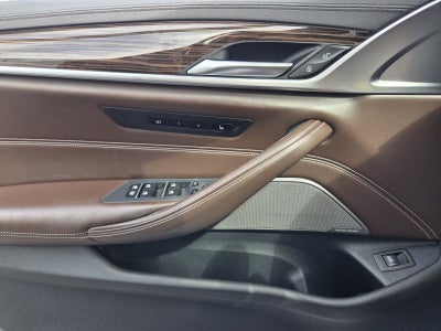 2020 BMW 5 Series 540i
