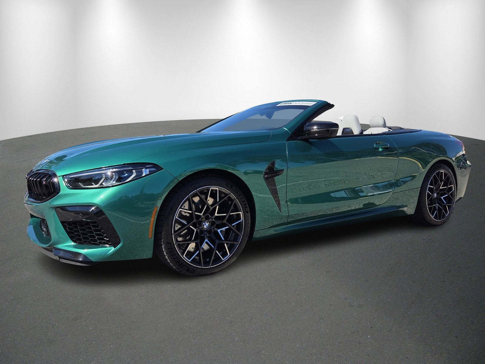 2025 BMW M8 Competition