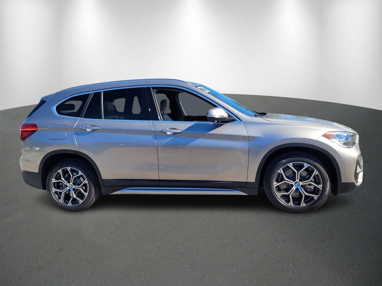 2021 BMW X1 sDrive28i
