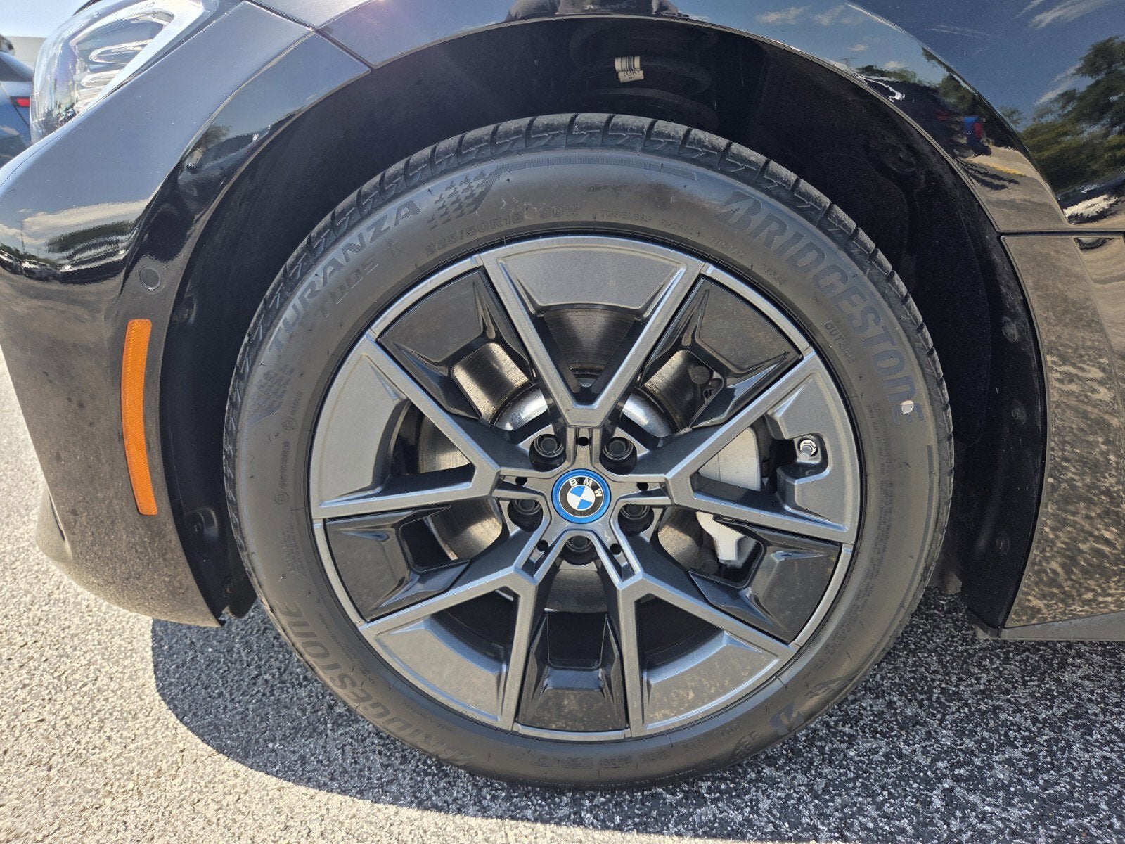 2023 BMW i4 eDrive35