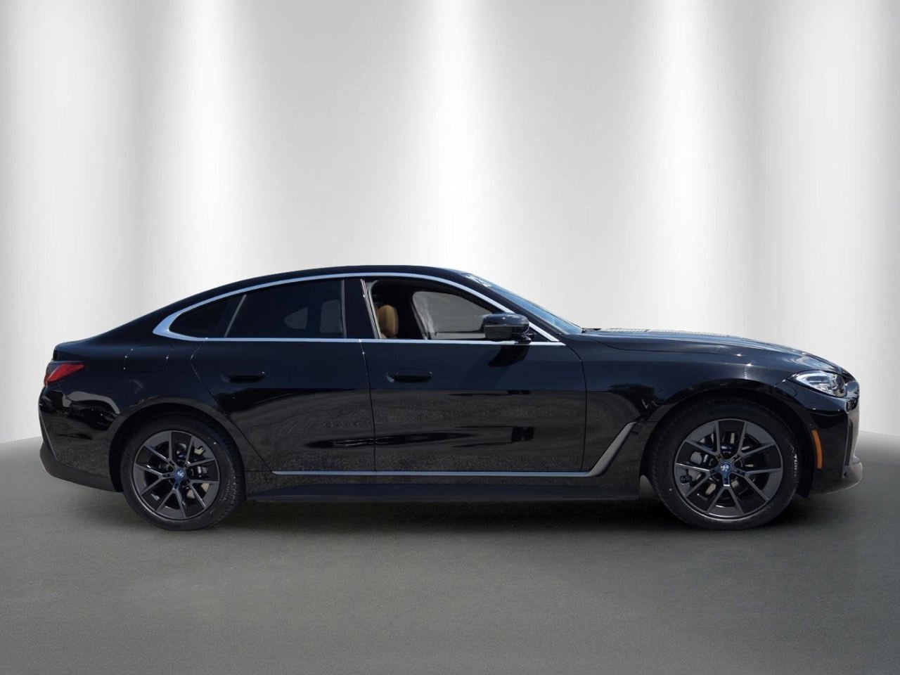2023 BMW i4 eDrive35
